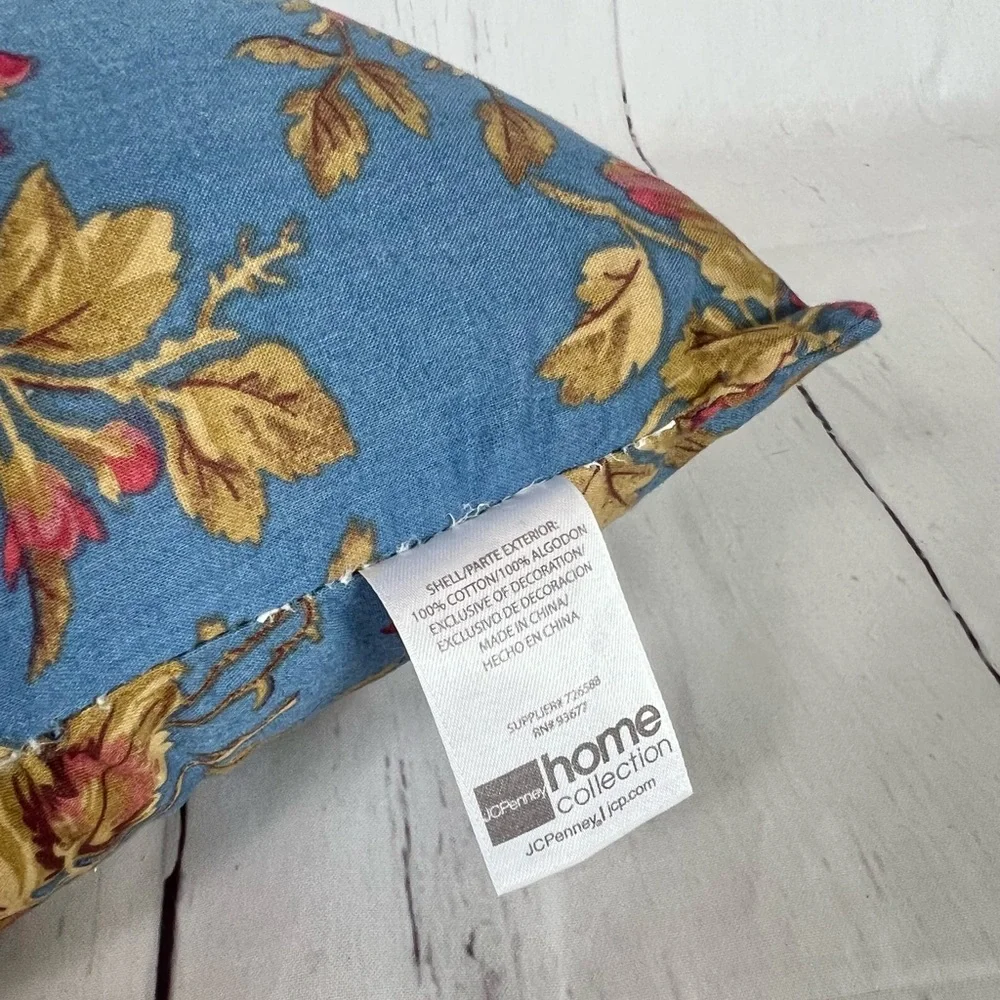Vtg JCPenney Home Blue Floral Quilted Envelope Accent Pillow 16x11 Cottagecore